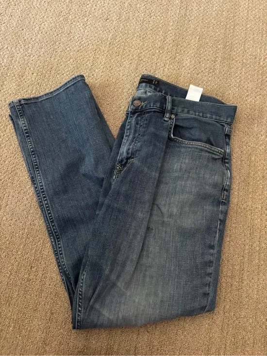 Banana Republic Men's Mid Blue Straight Jeans