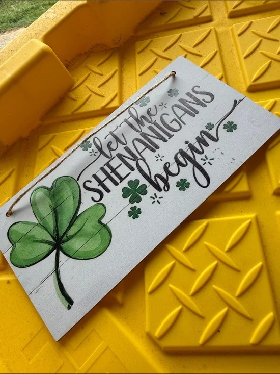 St Patrick’s Decor