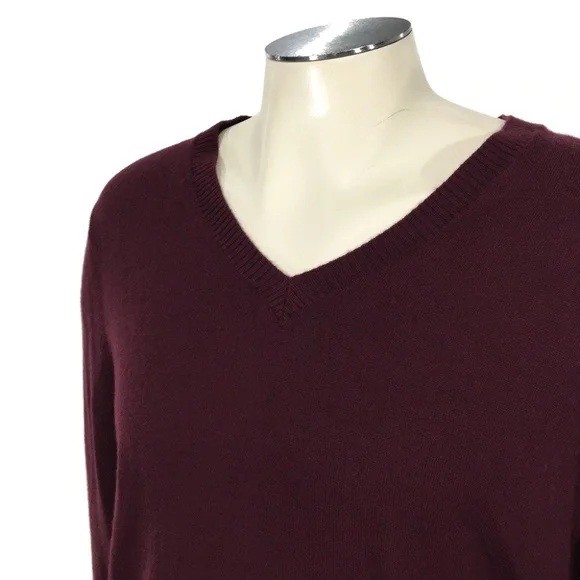 Banana‎ Republic Sweater