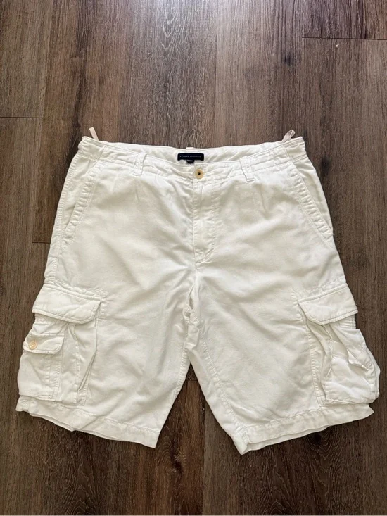 Banana Republic Men's Linen Blend Cargo Shorts in Off-White Size 35