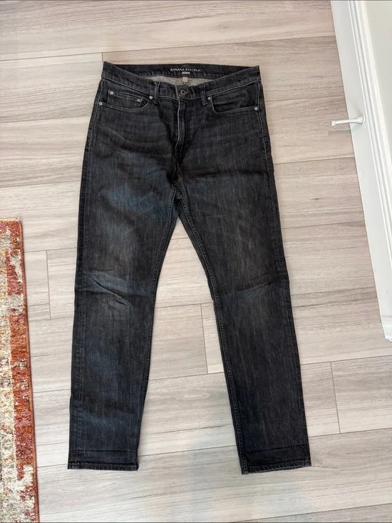 Banana Republic Men’s Dark Black Skinny Jeans