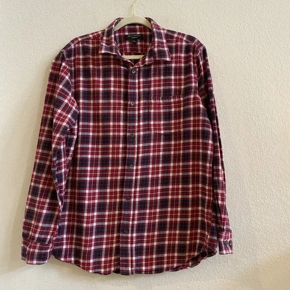 Banana Republic Mens Shirt Large Red Plaid Flannel Long Sleeve Button Up Cotton‎