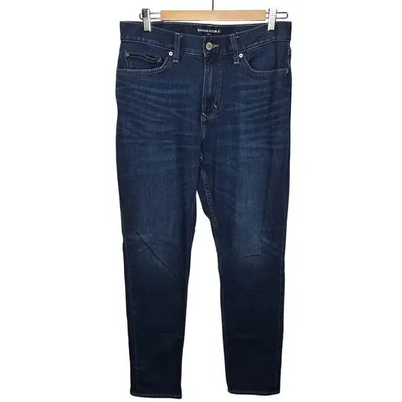 Banana Republic Travel Jeans Athletic Fit 31x32 Washwell Mid Blue Wash Stretch