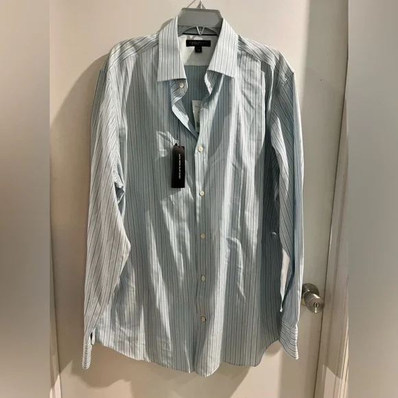Banana Republic Men's Non Iron Slim Fit Shirt, size XL, new!