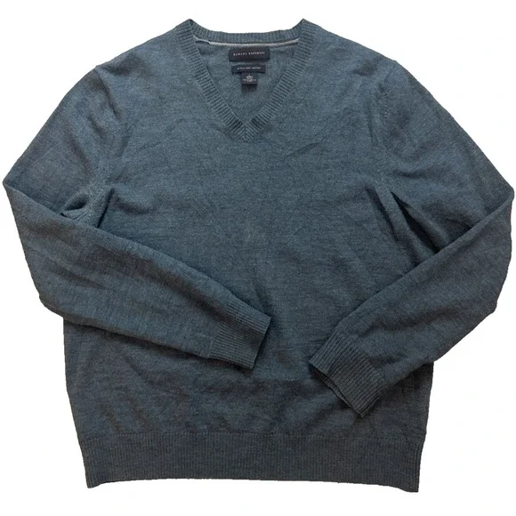 Vintage‎ Banana Republic Extra Fine 100% Merino Wool V Neck Sweater Size L