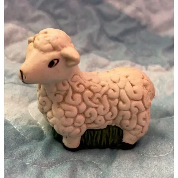 Vintage Replacement Ceramic Nativity Scene Set Sheep Figurine‎ Hand painted