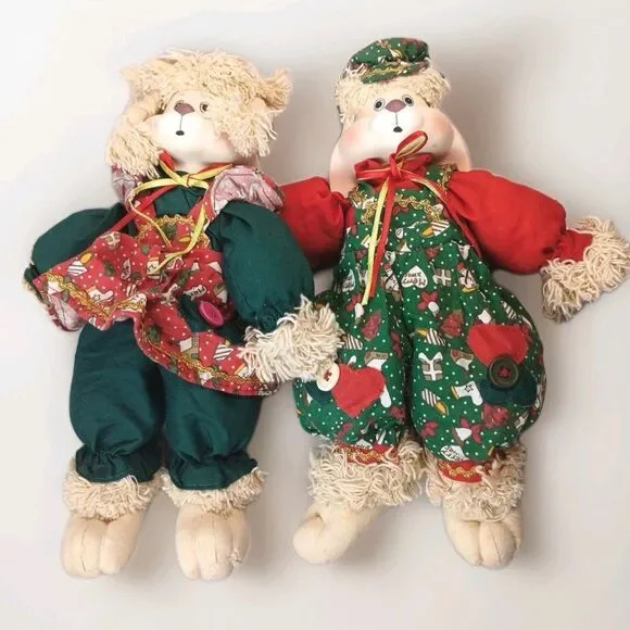 House Of Lloyd Christmas Around the World Hip and Hop Porcelain Bunny Set W/Box