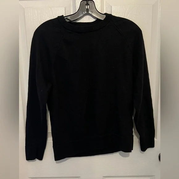 BANANA REPUBLIC Men's Black Cento Italian Merino Wool Crewneck Sweater Size L