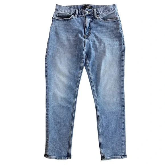 Banana Republic Travel Athletic Men 31x30‎ Light Blue Denim Jeans 875054-04