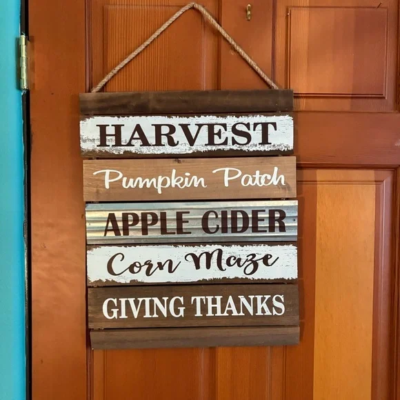 Wooden harvest sign