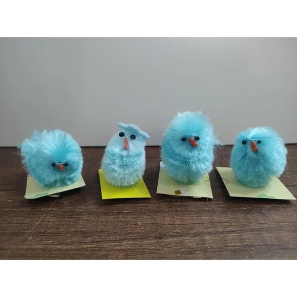 Vintage Miniature Fuzzy Chicks Plastic Feet Village Dollhouse Decor Farm Easter
