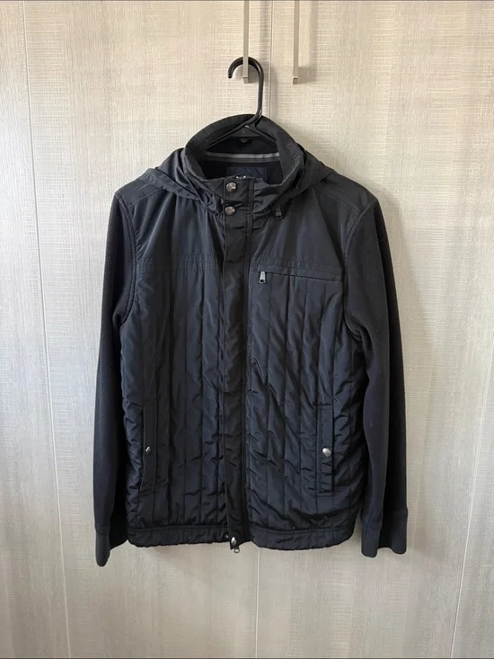 Banana Republic Black Quilted Hooded Performance Jacket with Knit Sleeves