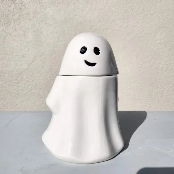 NEW Ceramic Ghost Cookie Jar Treat Food Storage Candy Kitchen Decor White Party