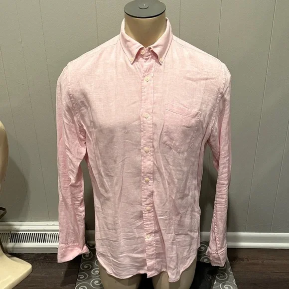 E Banana Republic Linen Medium Soft Pink Button-Down Shirt Office Casual Preppy
