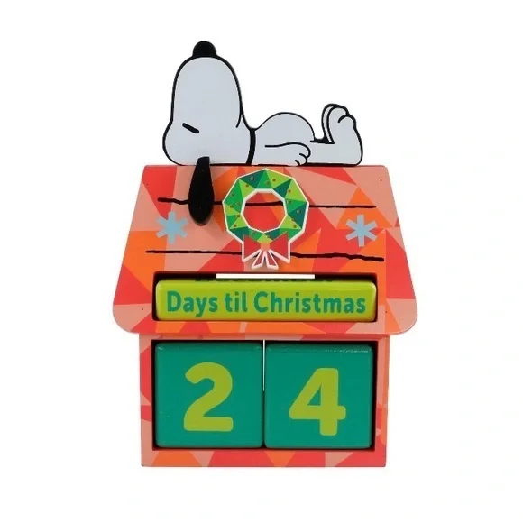 NWT. PEANUTS Snoopy Christmas Countdown Calendar