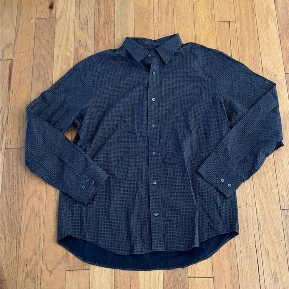 Banana Republic | Navy/Floral Print | Long Sleeve Button Down Shirt | size XL