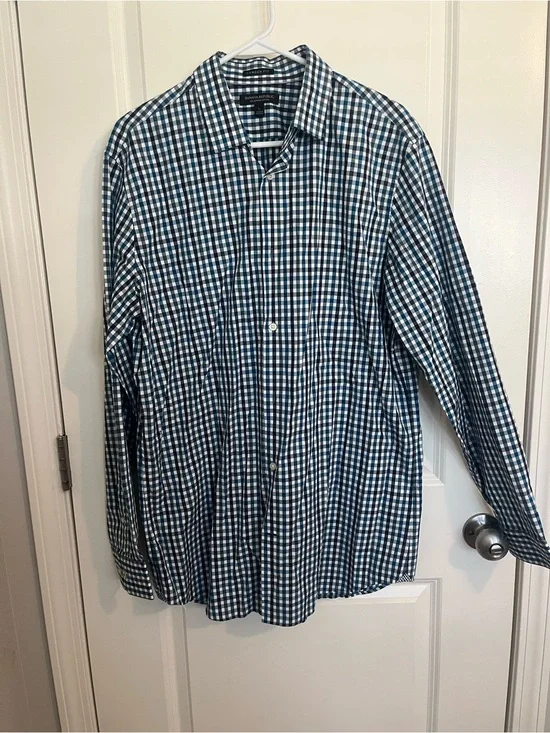Banana Republic Men's Navy & White Gingham Button-Down Shirt