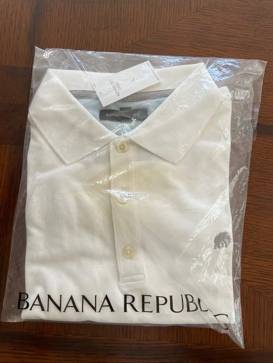 Banana Republic Men's White Polo Shirt with Button Placket
