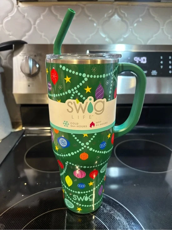Swig Green Holiday Ornament Travel Tumbler with Handle 40 oz