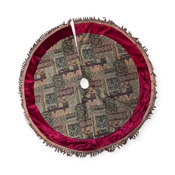 Red Velvet & Tapestry 52