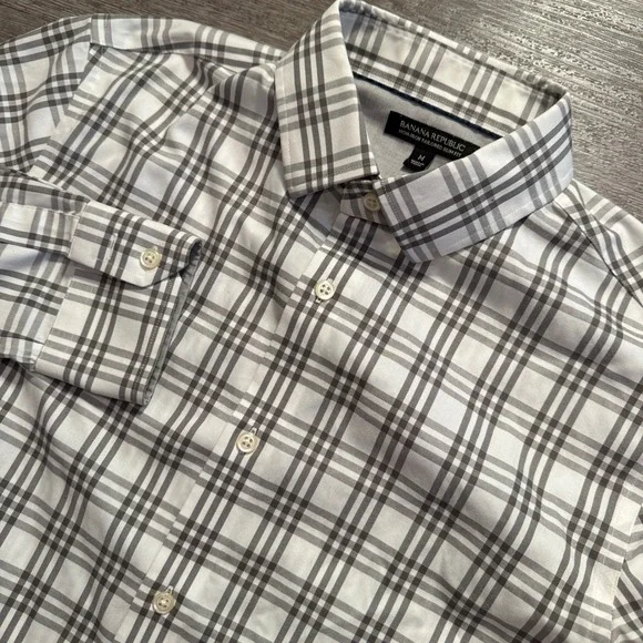 Banana Republic Shirt Mens M Gray Plaid Cotton Non Iron Tailored Slim Fit Preppy