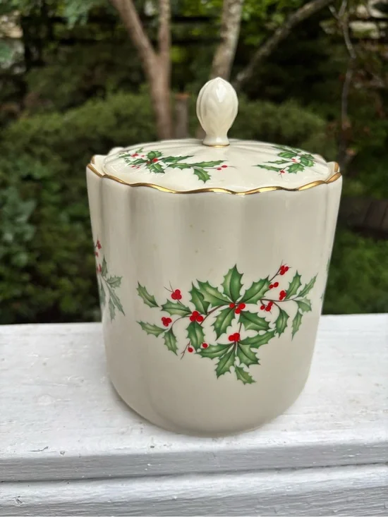 Lenox Holiday Biscuit Jar with Lid Ceramic in White, Green, Red with Gold Trim