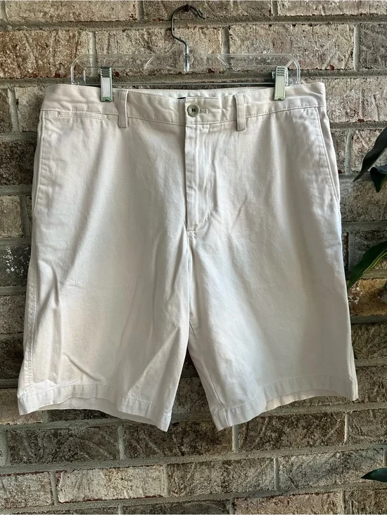 Banana Republic Men's Tan Flat Front Shorts