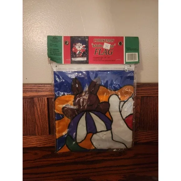 Vintage Les Fleurs‎ Christmas Stain Glass Flag Santa Sleigh NOS
