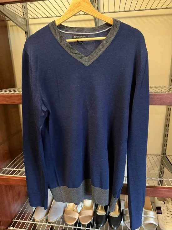 Banana Republic Navy V-Neck Sweater with Gray Hem and Trim
