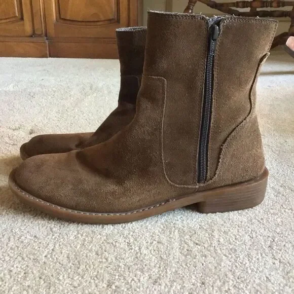 Banana Republic Brown Suede Leather Ankle Boots