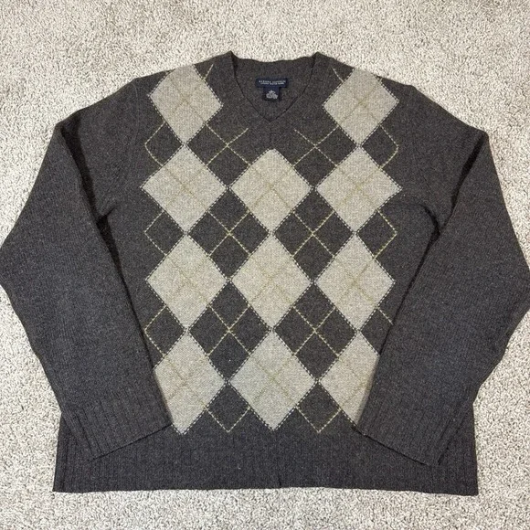 Banana Republic Luxury Winter Blend Sweater Men's L Wool Cashmere Argyle V-neck