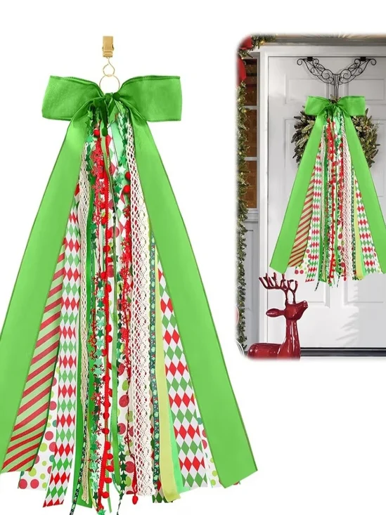 Green Red White Holiday Bow Door Hanger. NWT.