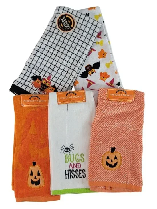 Kohl's Midnight Market Halloween Hand & Kitchen Towels Lot of 5 Towels NEW