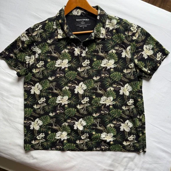 Banana Republic Mens Pique Polo Shirt L Black Tropical Floral Hibiscus Cotton