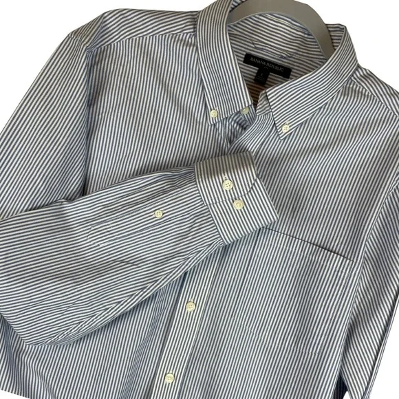 Banana Republic Mens L Blue White Striped‎ Button Down Shirt Long Sleeve Cotton