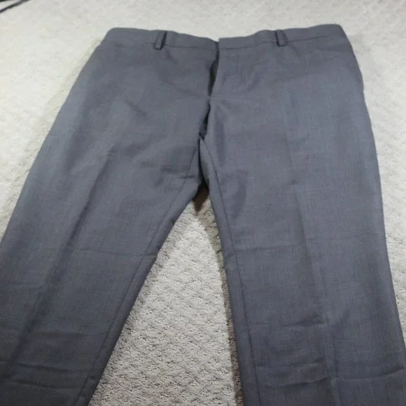 Banana Republic Size 34x34 Classic Fit Grey Wool Slacks - LIKE NEW
