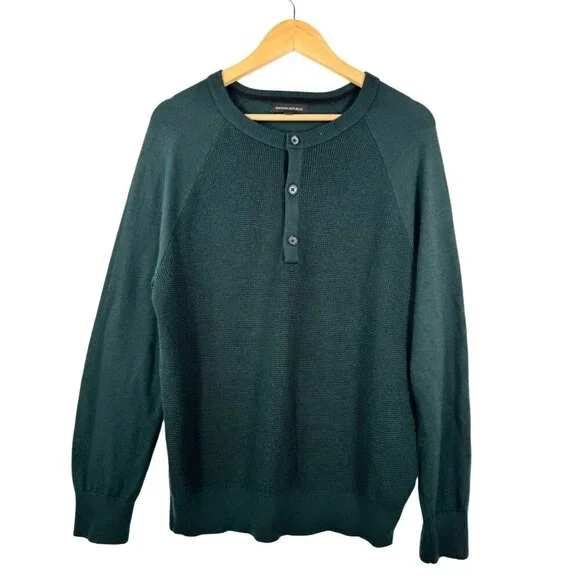 Banana Republic Merino Wool blend‎ button front sweater hunter green sz L