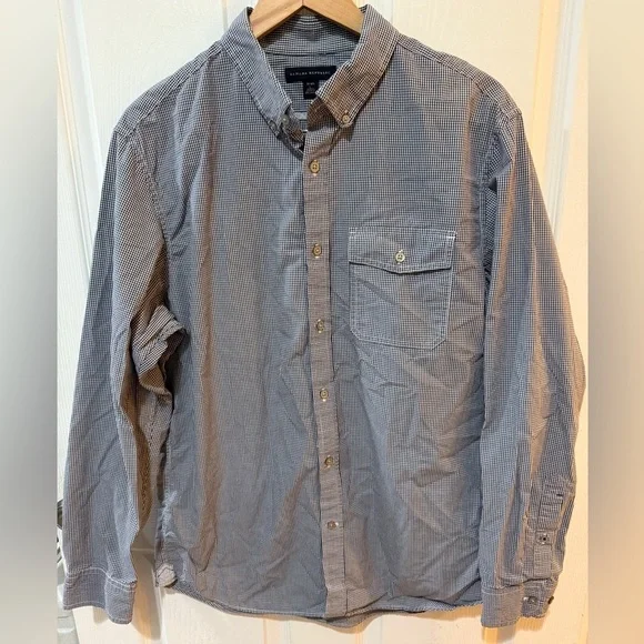 Banana Republic Blue Casual Button Down Shirt See tag! 16-16.5