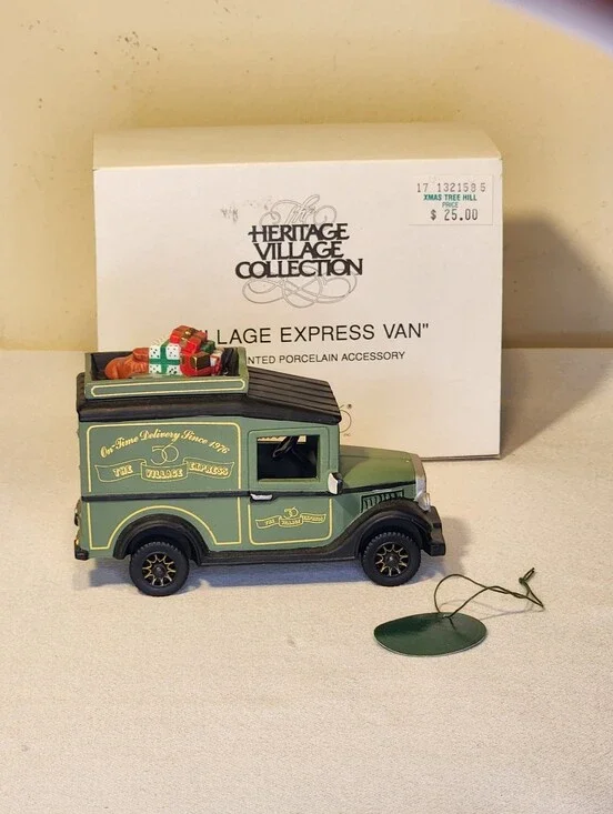 Department 56 Village Express Van Christmas Green Retired 5865.3 Box