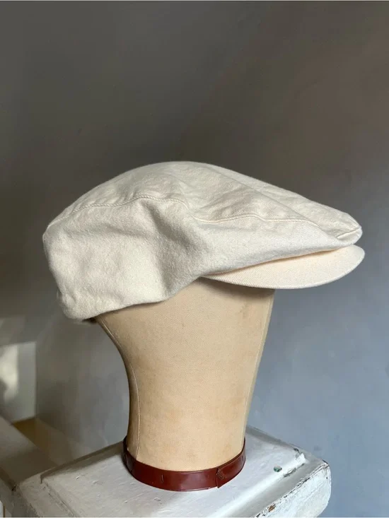 Vintage 2002 Y2k Banana Republic Cream Cotton Golf Cap