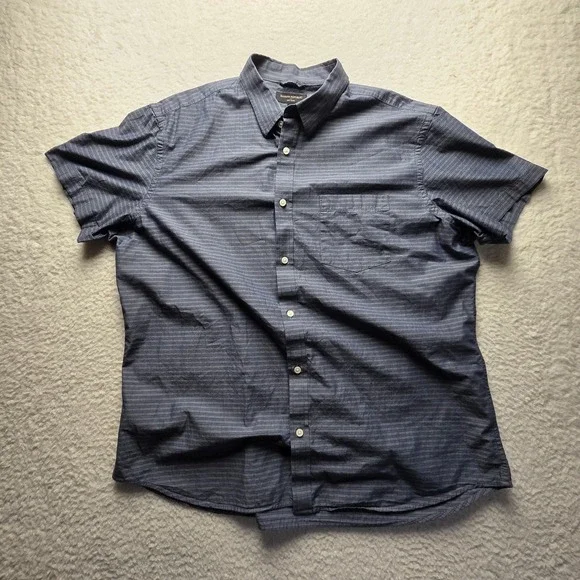 Banana Republic Shirt Mens 2XL Blue Stripe Short Sleeve Soft Wash Button-Up
