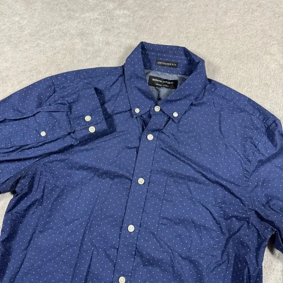 Banana Republic Shirt Men M Navy Polka Dot Untucked Fit Organic Cotton Button Up