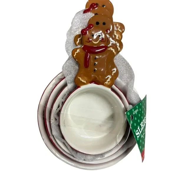 Red and White Polka Dot Gingerbread‎ Measuring Scoops
