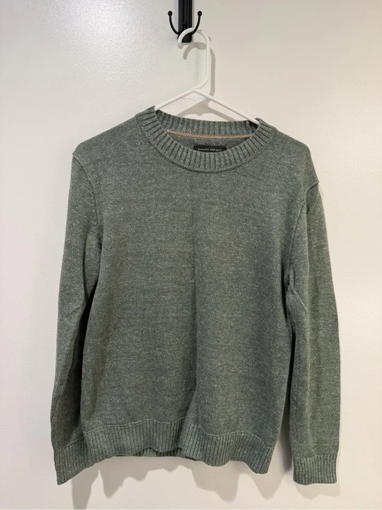 Banana Republic Heathered Sage Crewneck Sweater