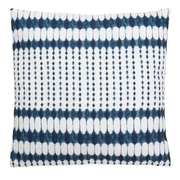 Safavieh - Indoor/Outdoor Kenza Pillow - Navy/White - 18