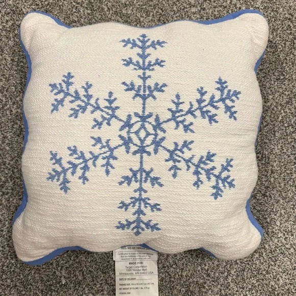 Threshold Blue on White Snowflake Pillow Winter Holiday Festive Scalloped