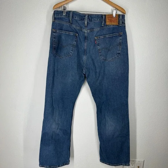 Levis 527 Slim Bootcut Jeans Mens 38x32‎ Medium Wash Blue Denim 05527-0669