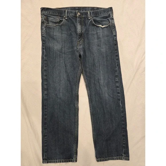 Levi's 505 jeans: Regular‎ Fit Straight Leg Men 38x30 measures 38x29 medium wash