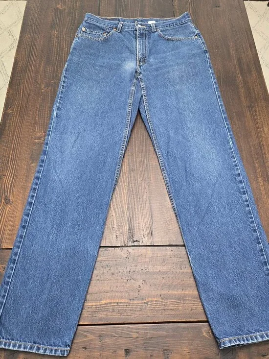 Vintage Levis 550 Relaxed Fit Jeans Mens 34x36 (Fit 32x36) Blue Denim Pants Y2K