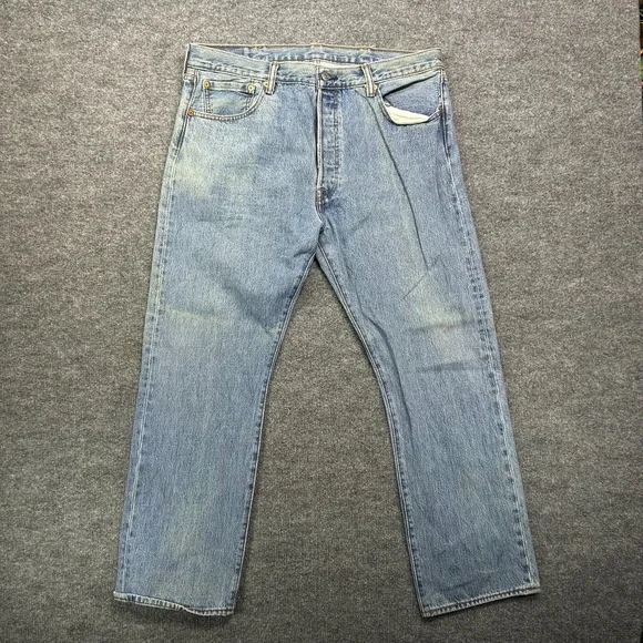 Levi's 501 Original Fit Straight Leg Jeans Men's Blue Denim Button Fly - 38X29.5